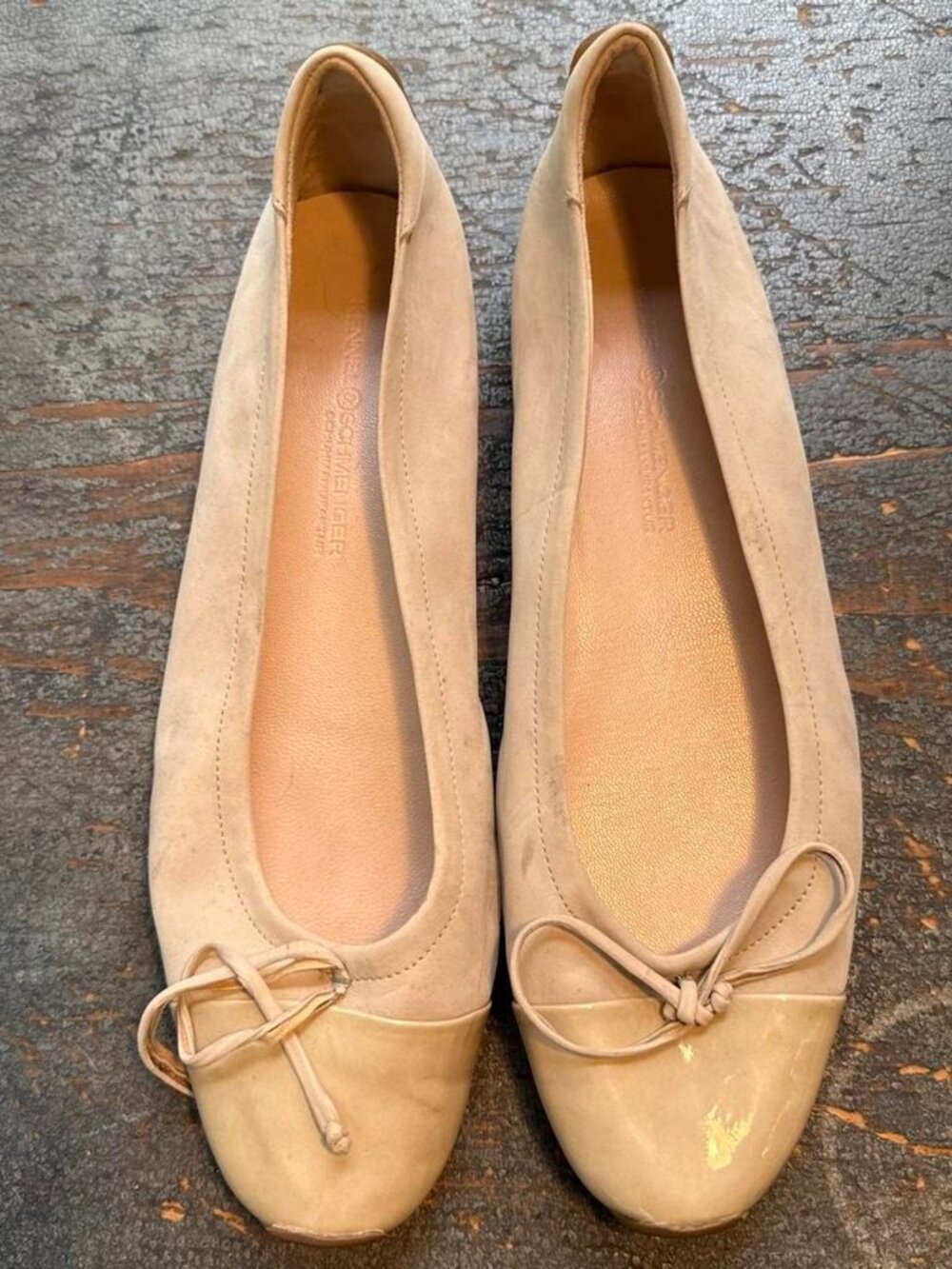 Kennel & Schmenger Tan Suede Ballet Flats — US 9